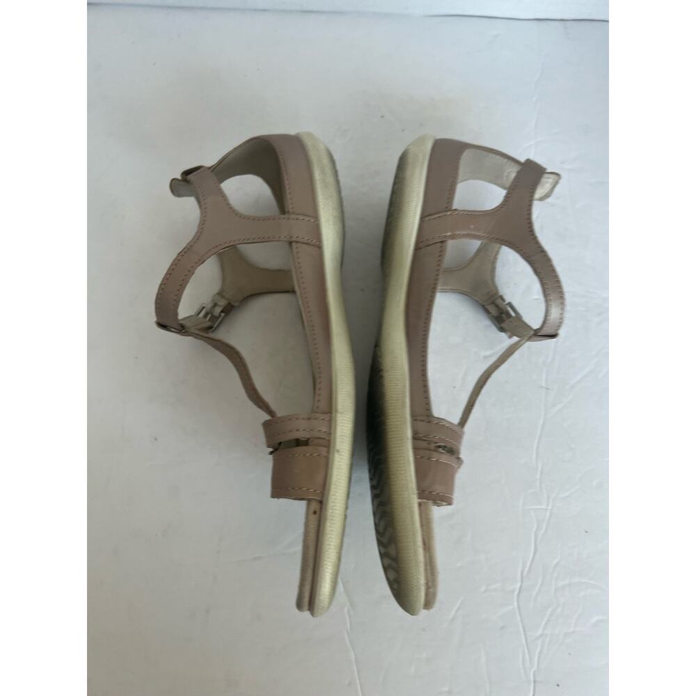 Ecco Flash Comfort Strappy Shimmer Tan Leather T Strap Buckle Sandals Sz 9 - Picture 4 of 11
